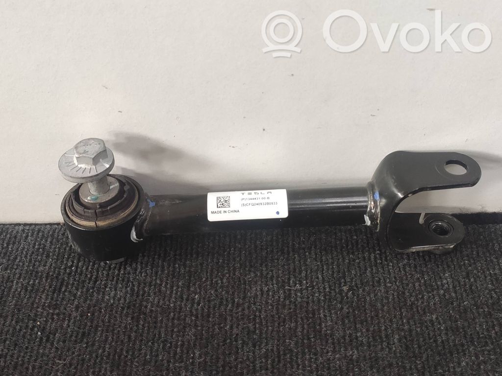 Tesla Model 3 Brazo de suspensión trasero 