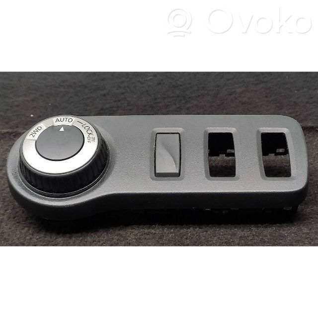Dacia Duster Other switches/knobs/shifts 