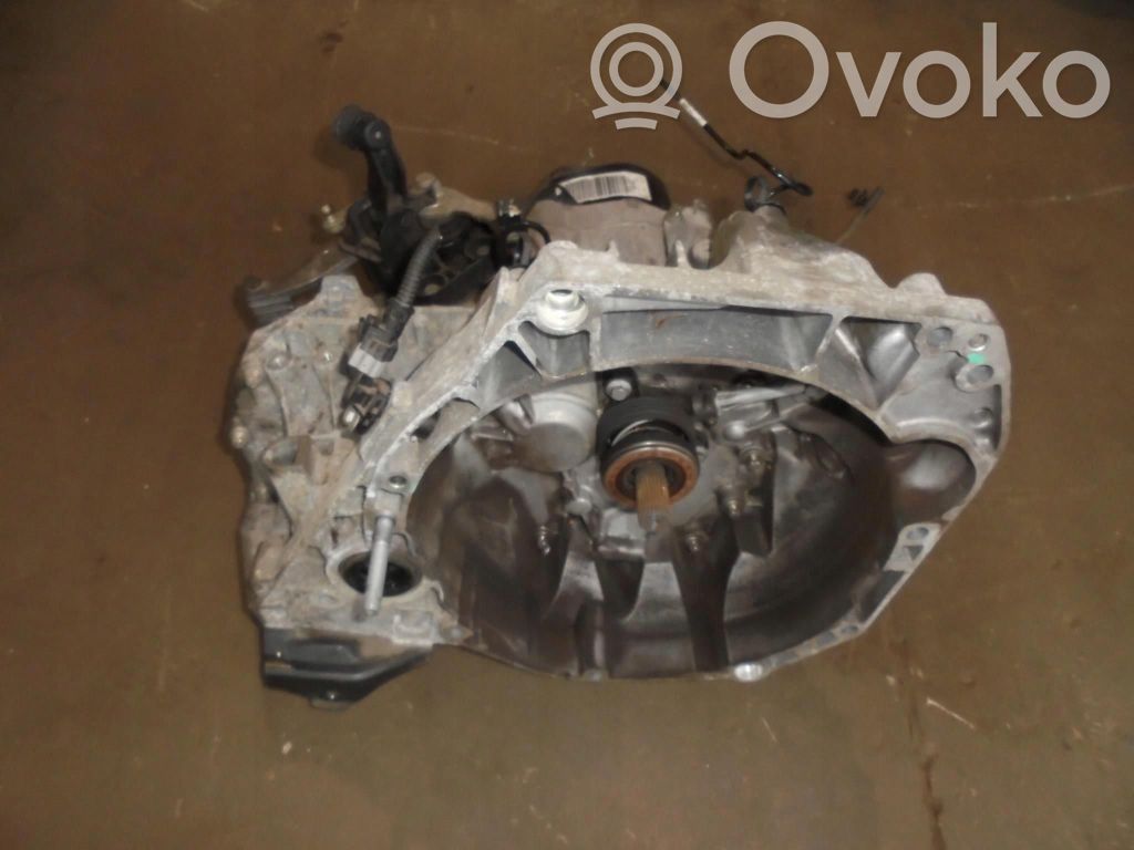 Renault Clio IV Scatola del cambio manuale a 5 velocità 