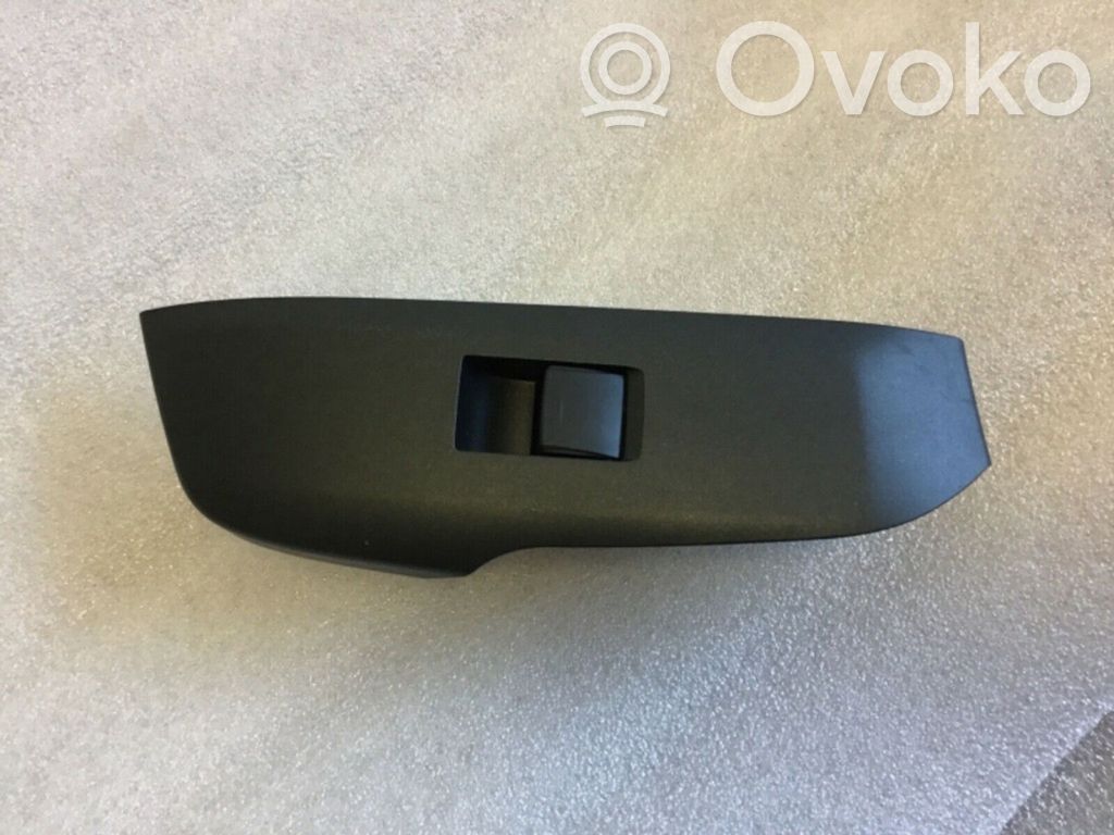 Lexus NX Electric window control switch 