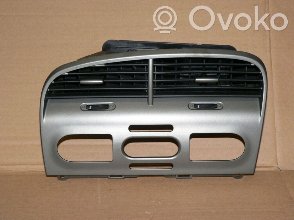 Seat Toledo III (5P) Dash center air vent grill 