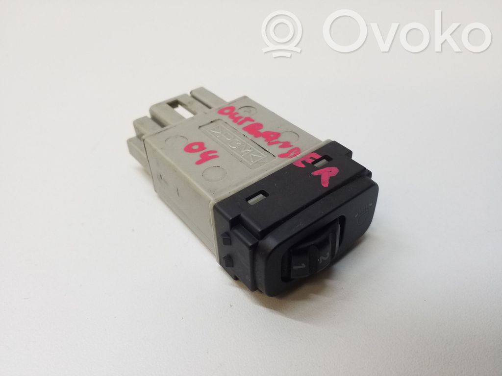 Headlight level height control switch   3K11