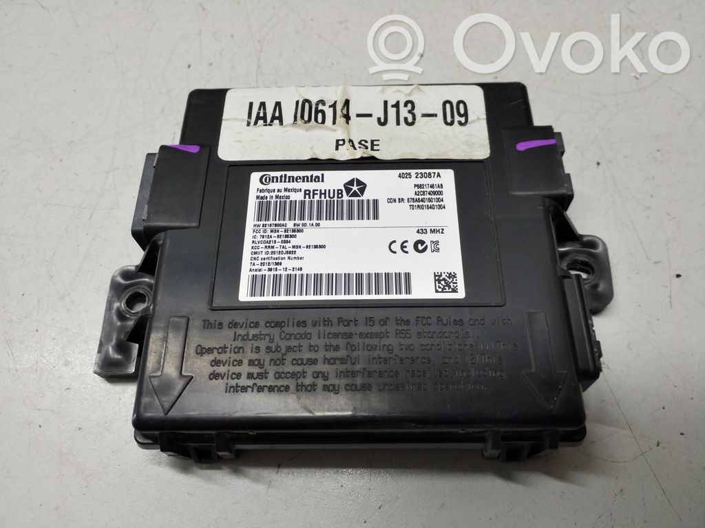 Keyless Steuergerät   68217461AB,P68217461AB