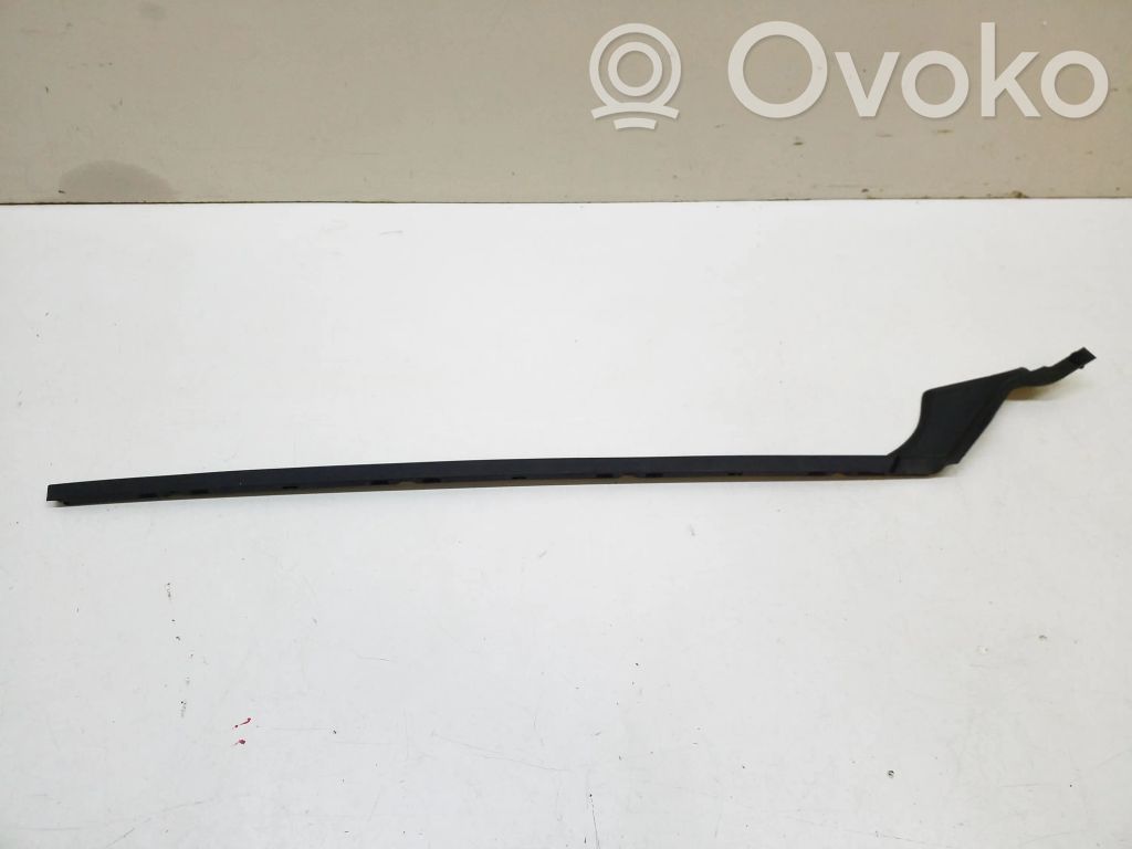 Jaguar E-Pace Windshield trim 