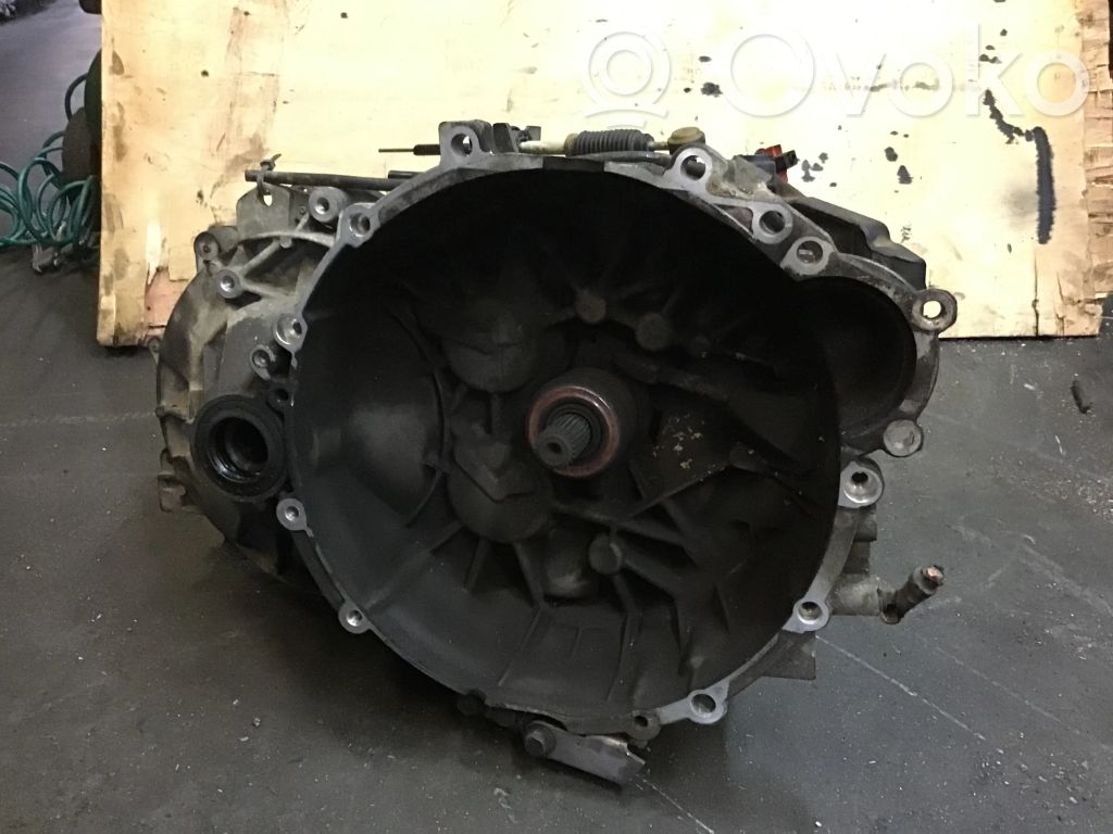 Volvo V70 Manualna 6-biegowa skrzynia biegów 