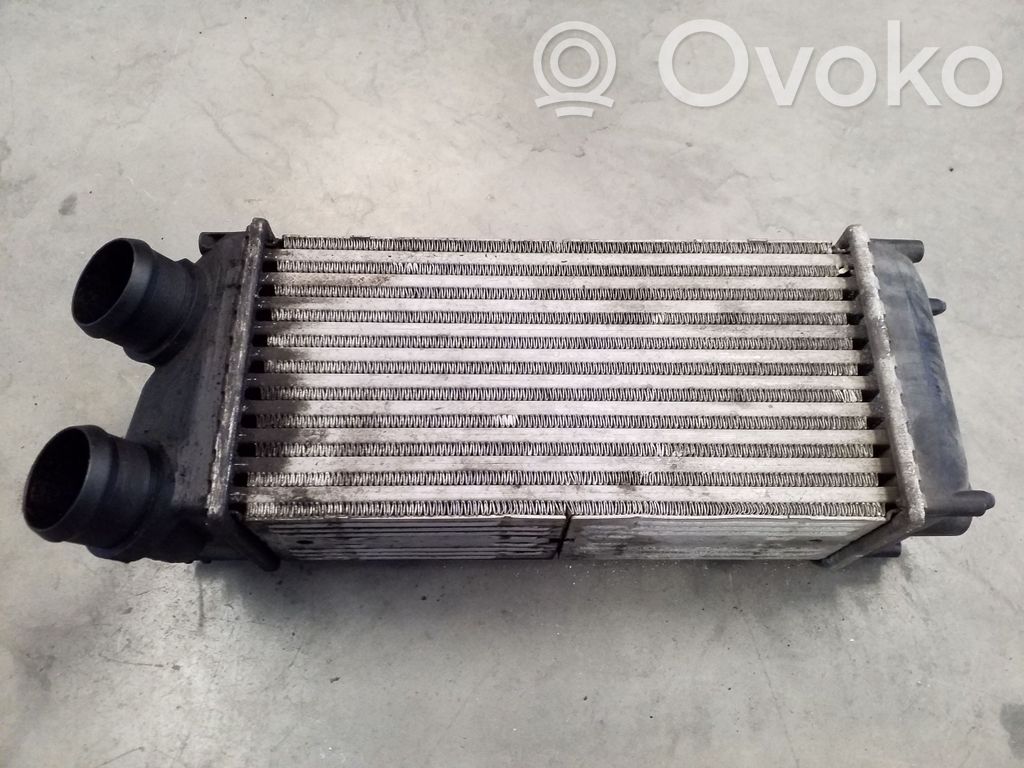 Citroen C4 I Picasso Intercooler radiator 