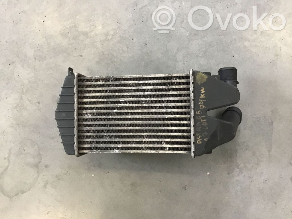 Intercooler radiator   13213402
