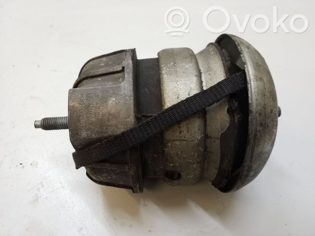 Jaguar S-Type Engine mount bracket 
