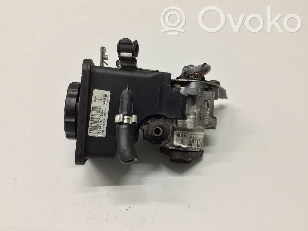 Power steering pump   6756575