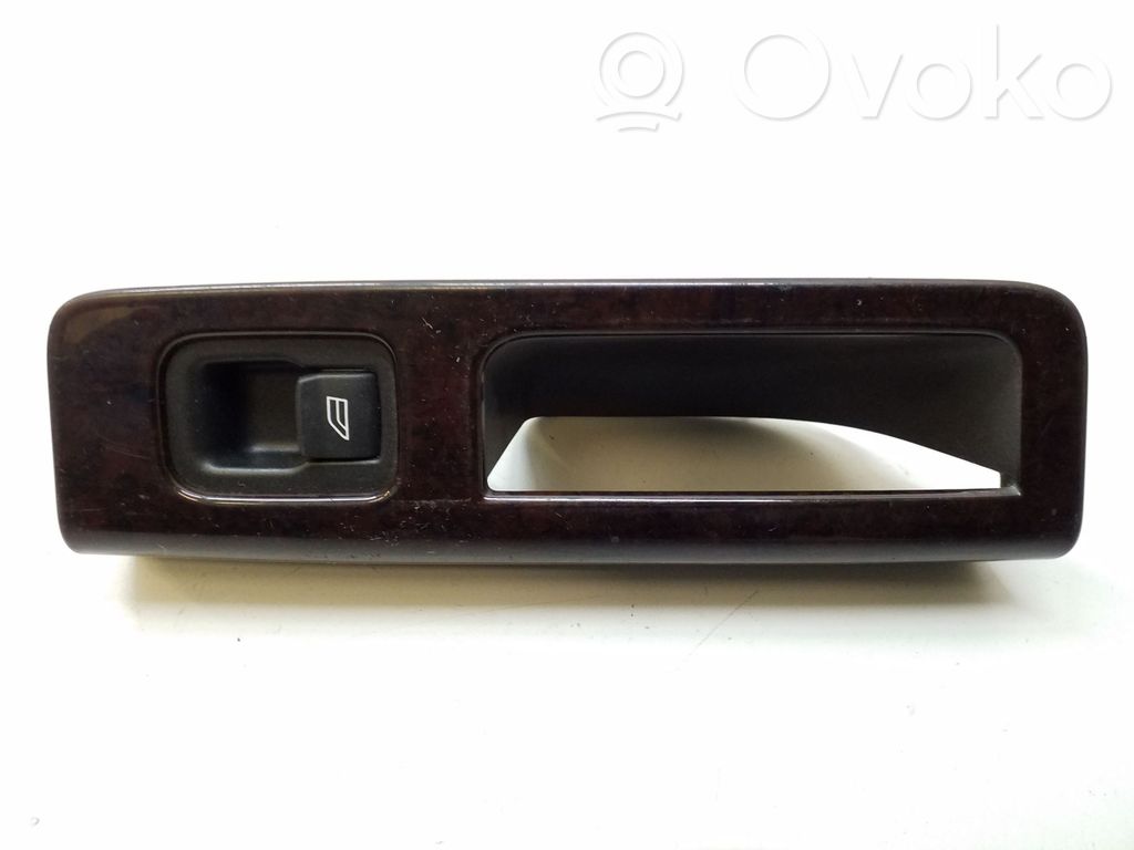 Electric window control switch   8679682,30774163