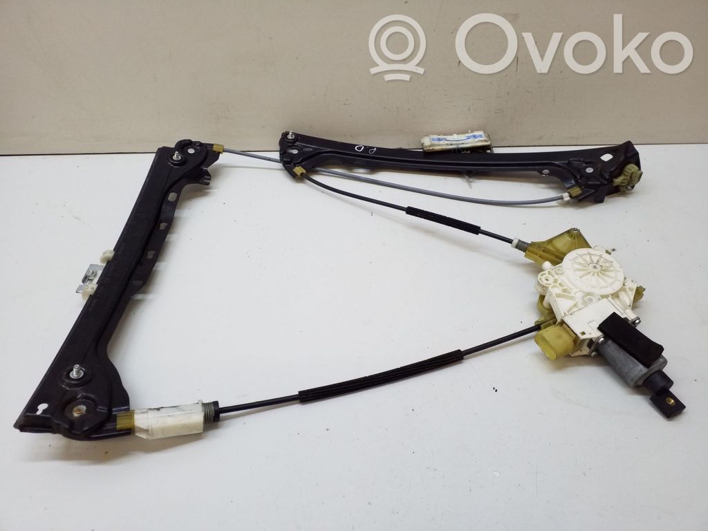 Elektryczny podnośnik szyby drzwi   0130822309,985011