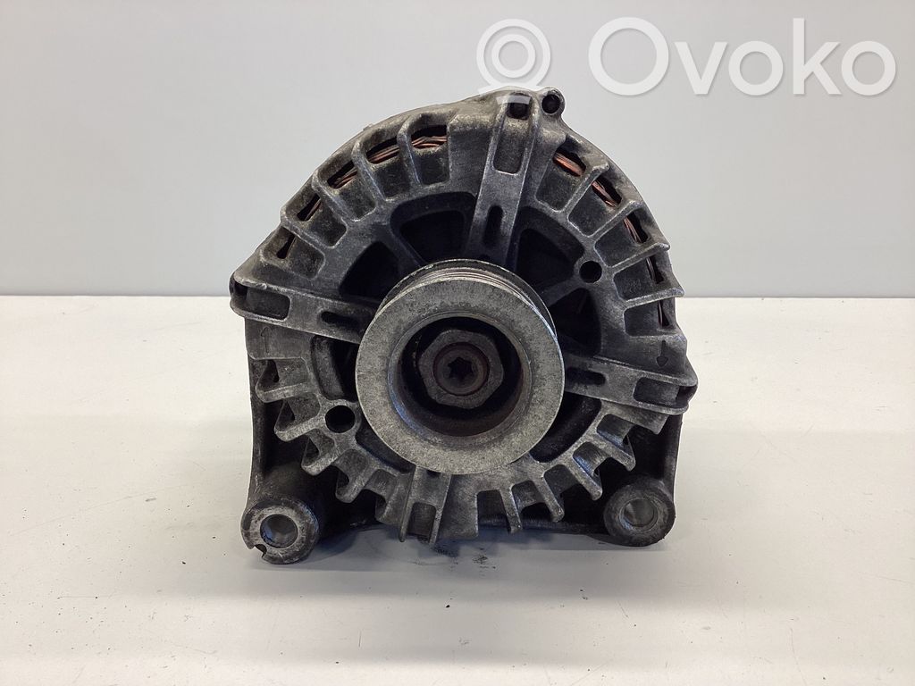 BMW 3 E90 E91 Generator/alternator 