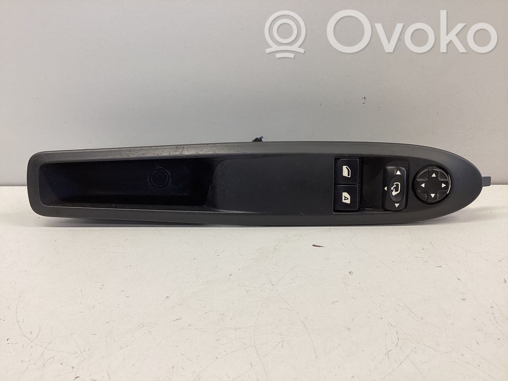 Citroen DS3 Electric window control switch 