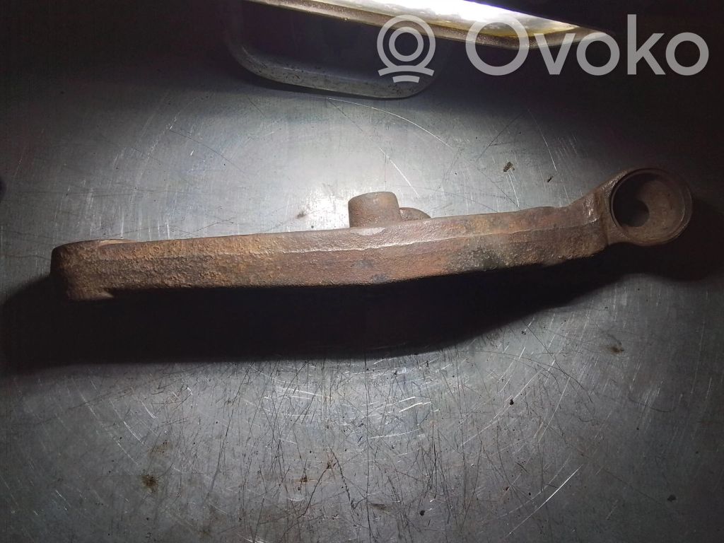 Iveco Daily 4th gen Рычаг 
