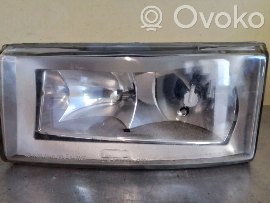 Iveco Daily 30.8 - 9 Headlight/headlamp 
