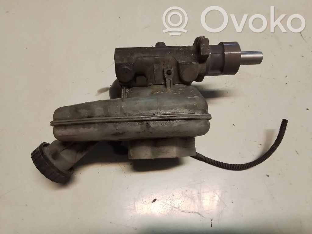 Ford Transit Master brake cylinder 