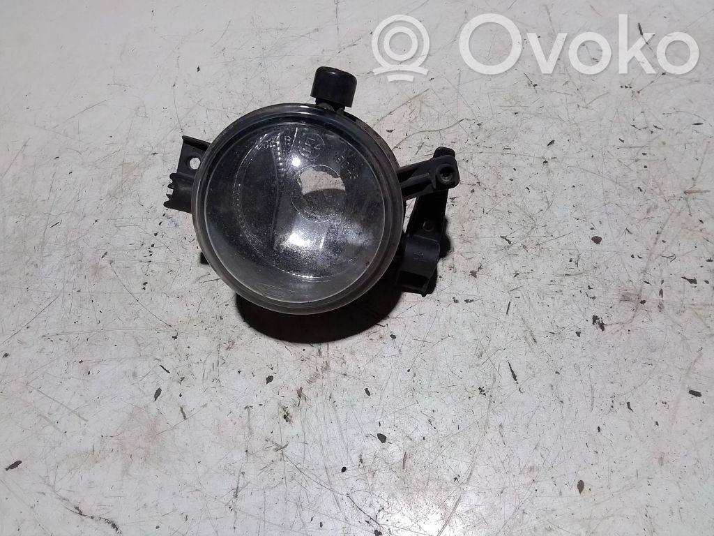 Ford Focus Miglas lukturis priekšā 