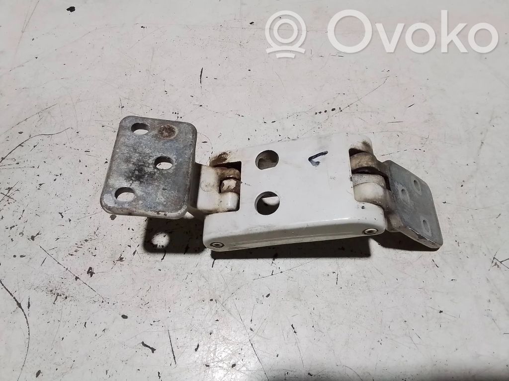 Mercedes-Benz Sprinter W906 Rear door lower hinge 