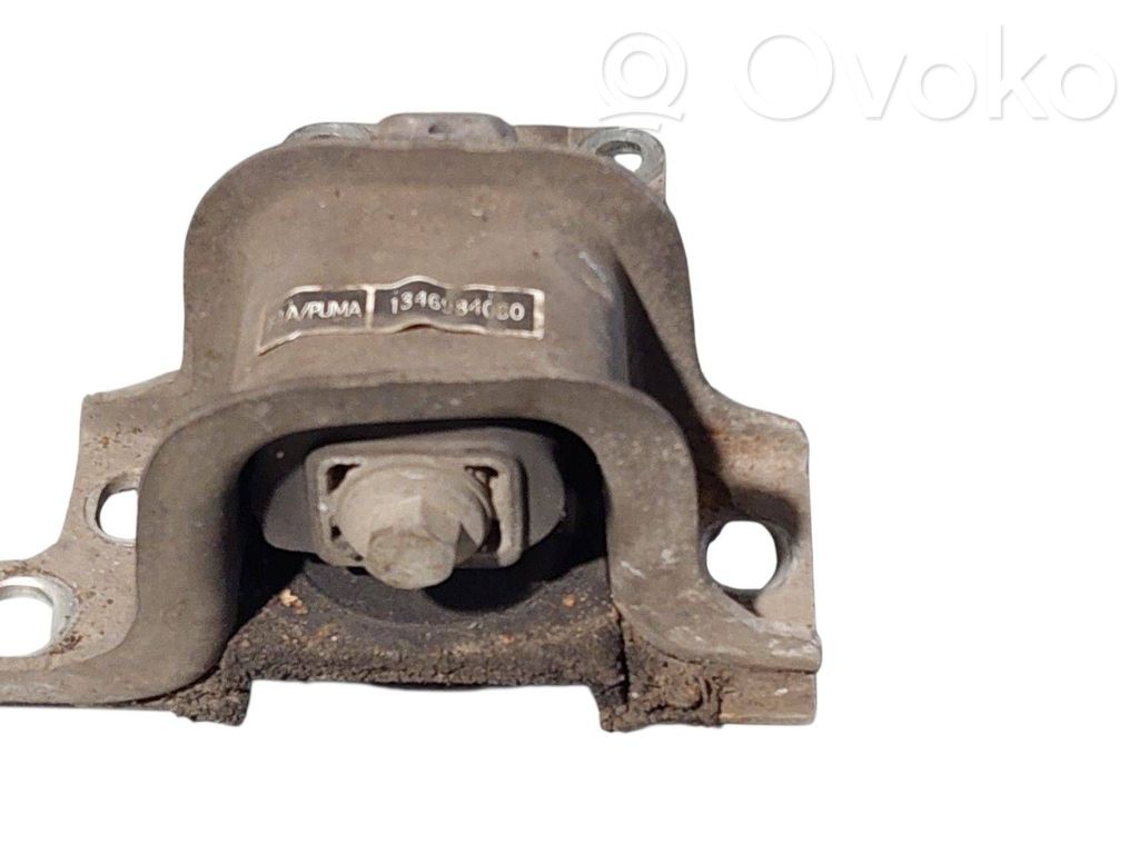 Engine mount bracket   1346984080