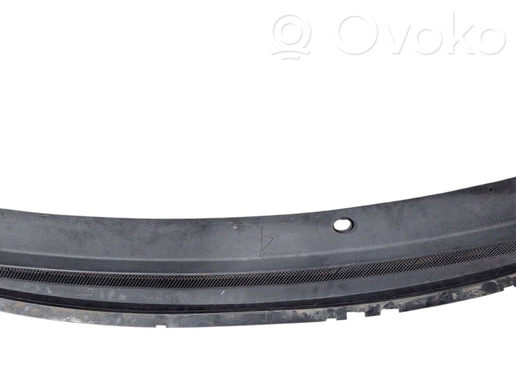 Ford Focus Wiper trim 