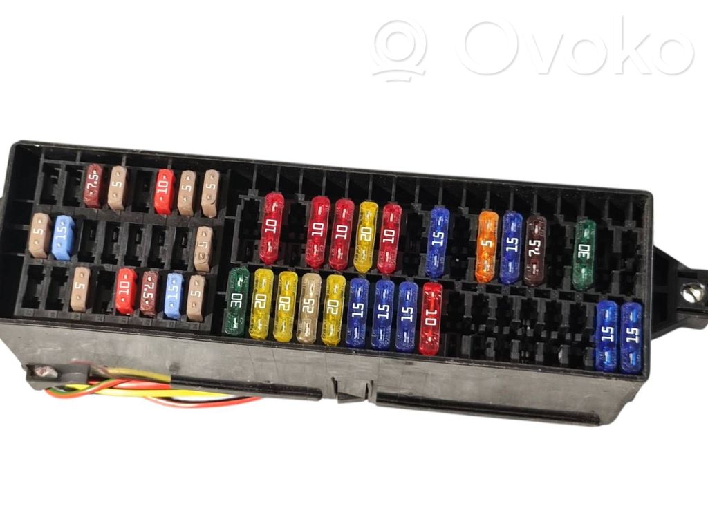 Skoda Praktik (5J8) Módulo de fusible 