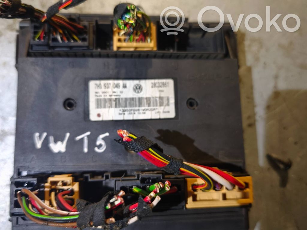 Volkswagen Transporter - Caravelle T5 Module confort 