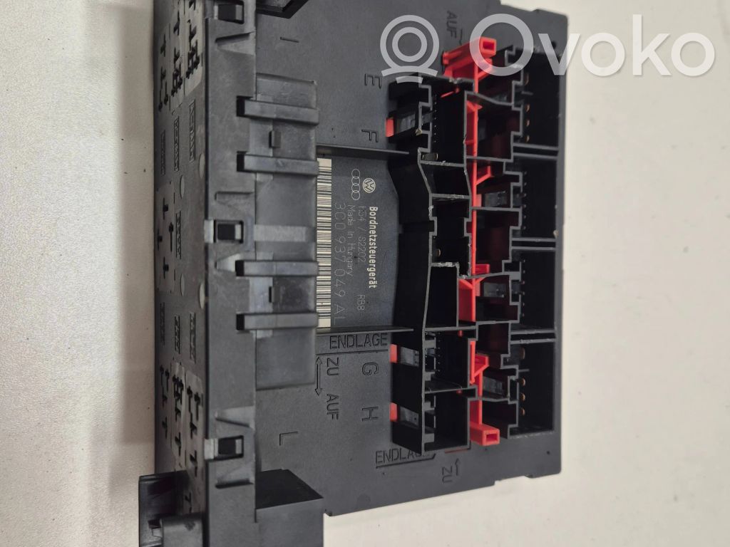 Volkswagen Touran I Comfort/convenience module 