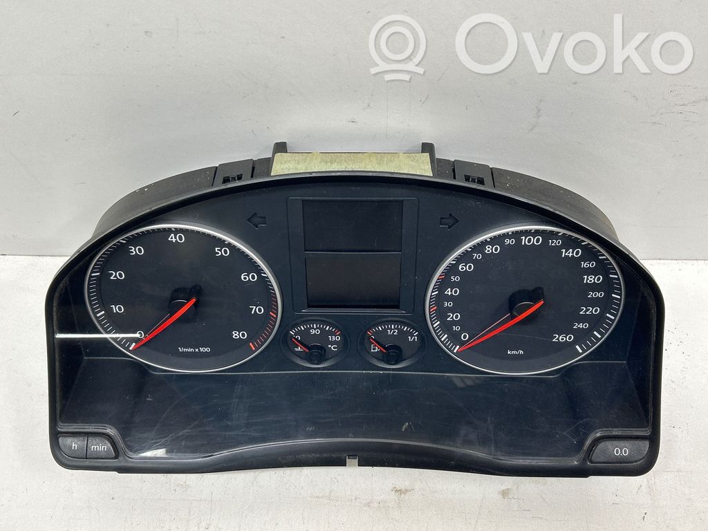 Volkswagen Golf Plus Speedometer (instrument cluster) 