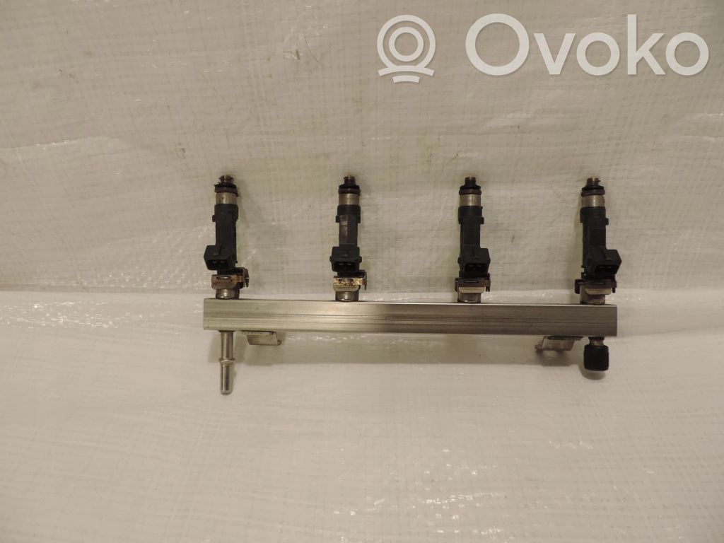 Opel Corsa D Tubo principal de alimentación del combustible 