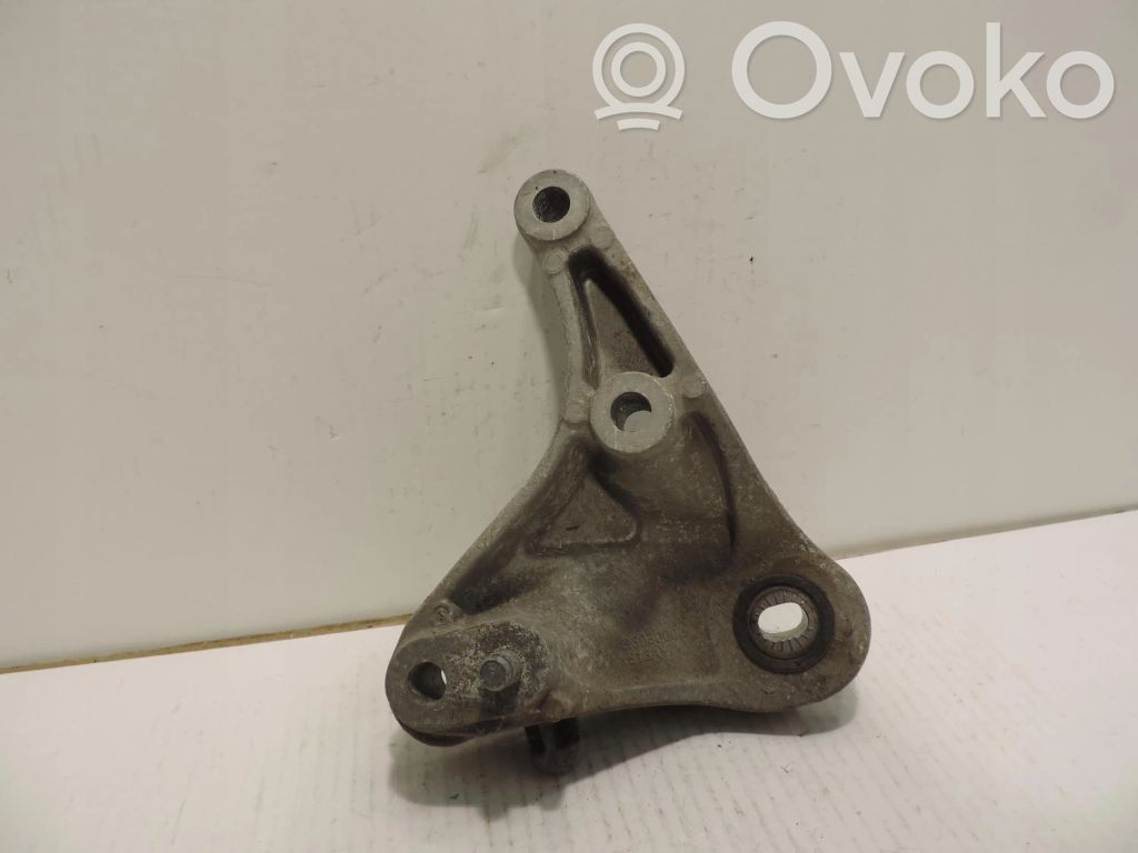 Opel Mokka Gearbox mounting bracket 