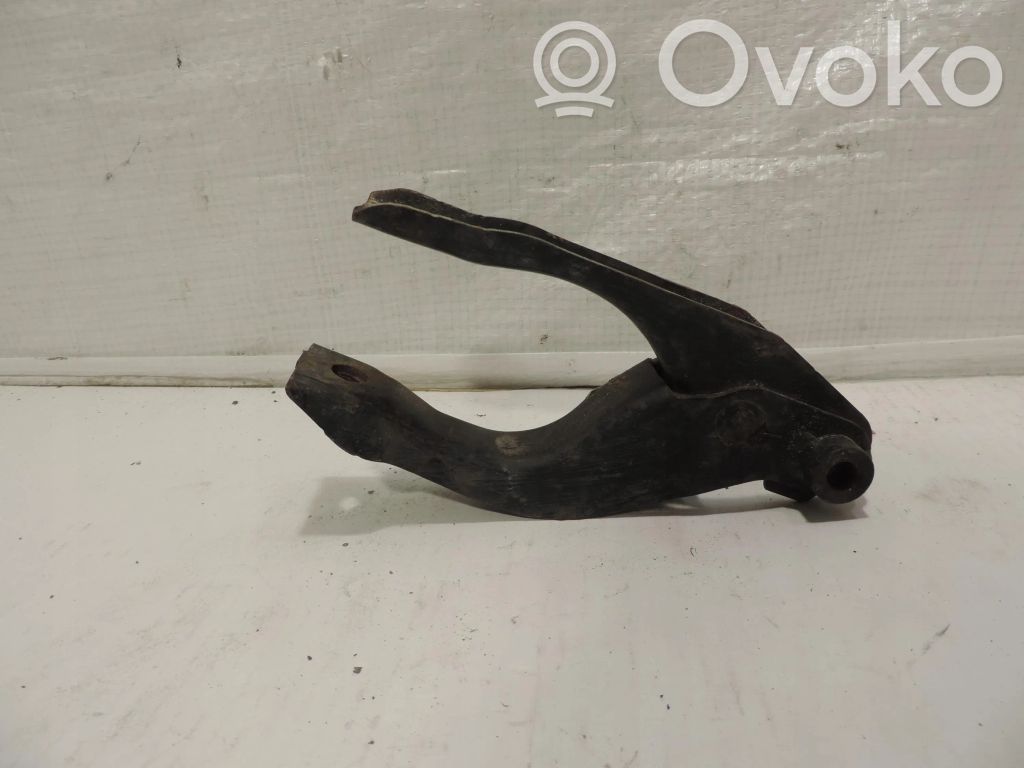 Opel Astra K Gearbox mounting bracket 