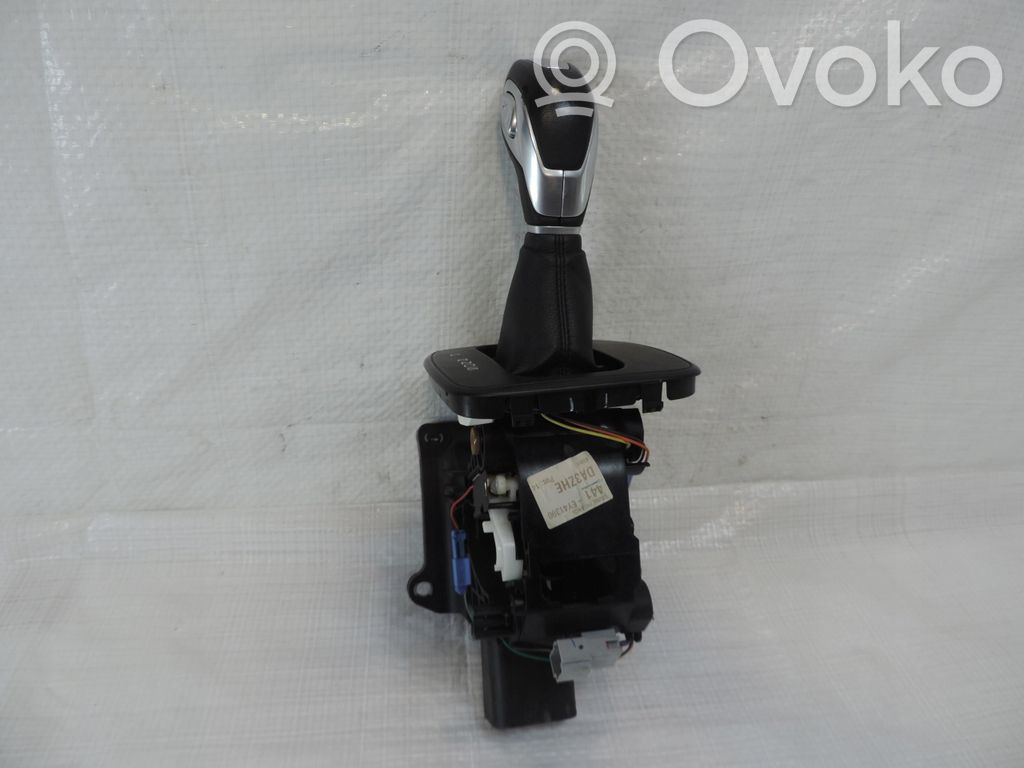 Ford Kuga II Gear shifter/selector 