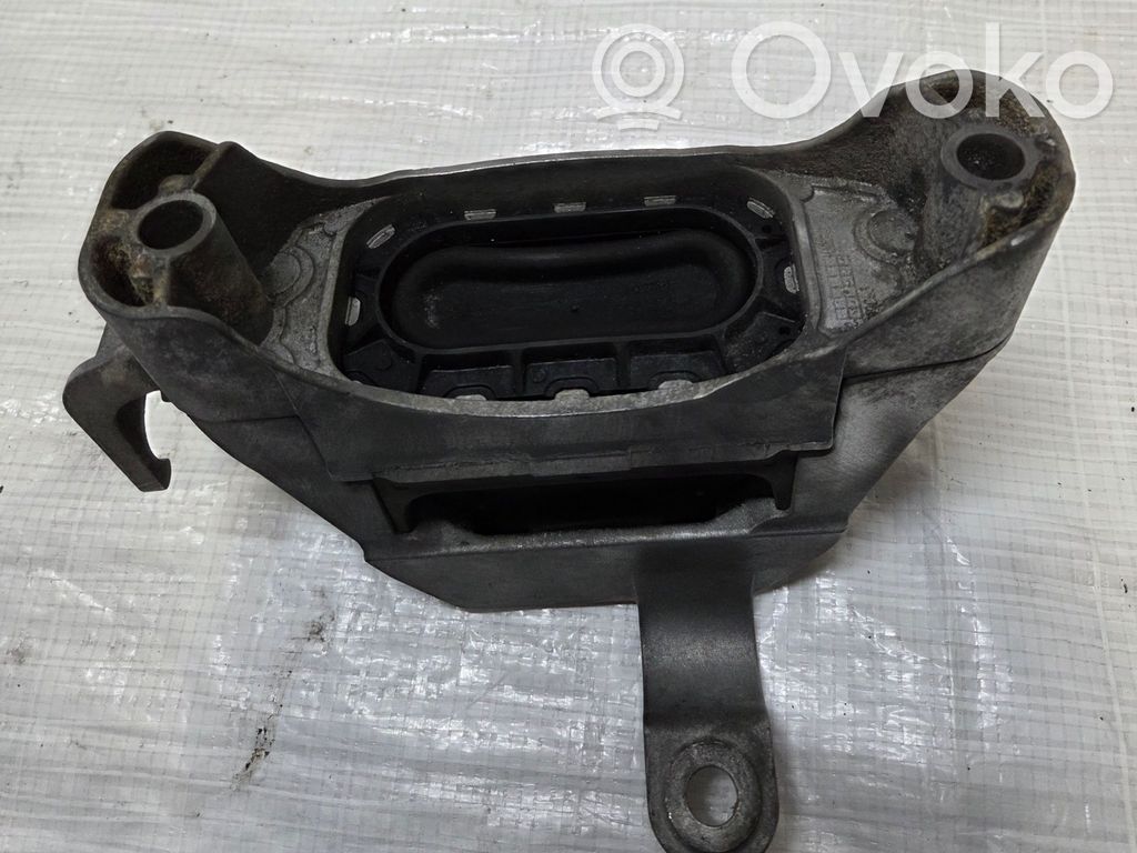 Opel Zafira C Engine mount vacuum valve 