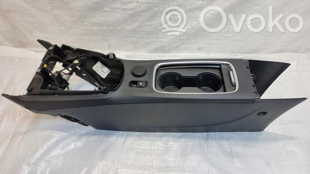Opel Astra K Center console 