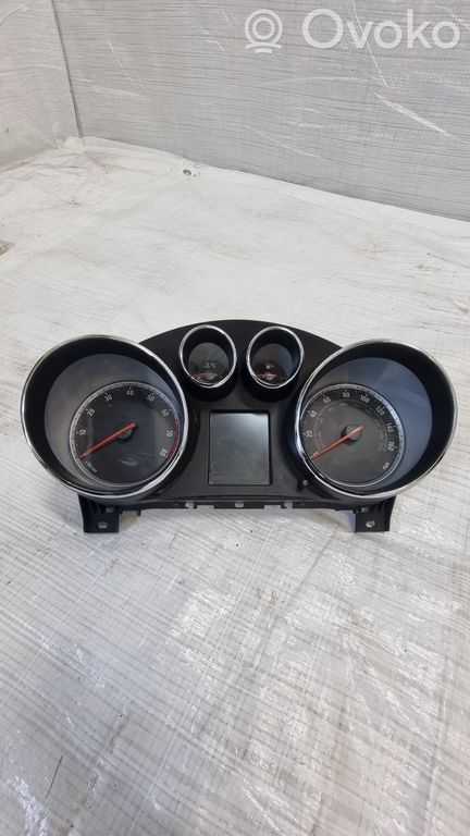 Opel Insignia A Vitezometru (grup de instrumente) 