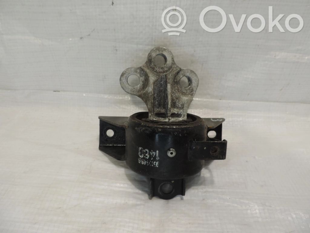Opel Mokka Engine mount vacuum valve 