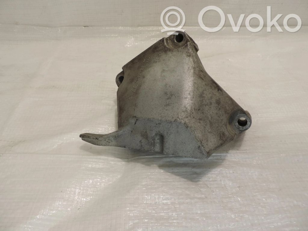 Opel Astra J Engine mount vacuum valve 