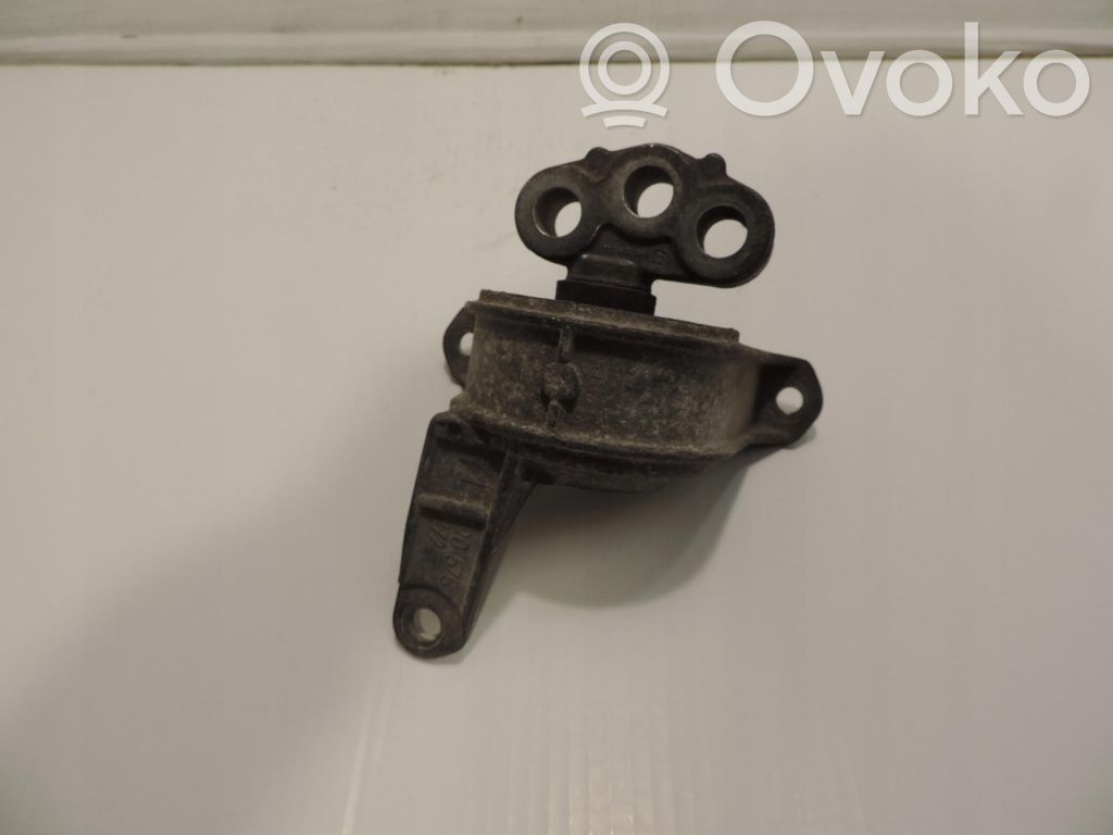 Opel Zafira A Engine mount vacuum valve 