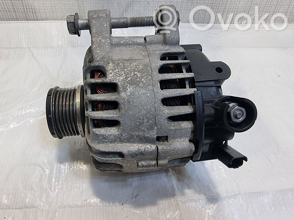 Opel Corsa F Ģenerators 