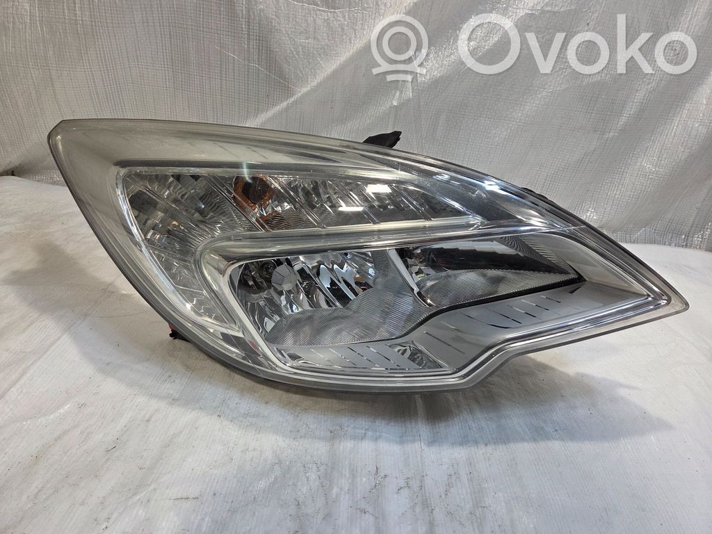 Opel Meriva B Priekšējais lukturis 