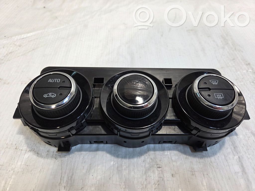 Opel Corsa E Air conditioner control unit module 