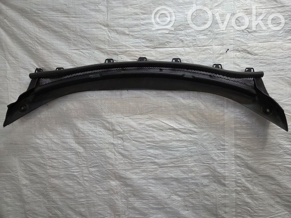 Opel Astra K Wiper trim 