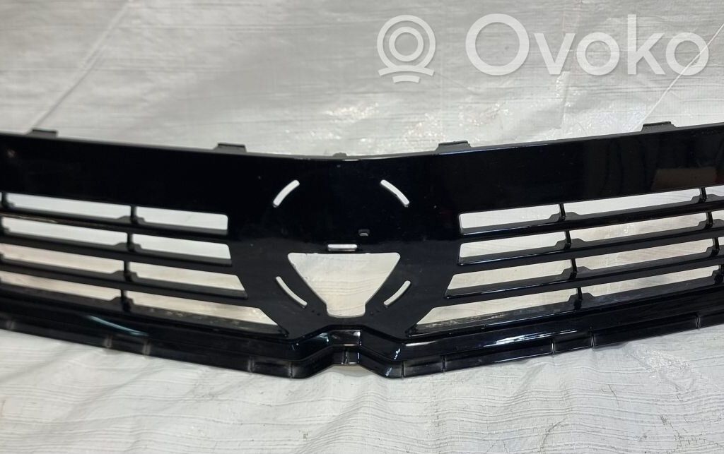 Opel Astra L Maskownica / Grill / Atrapa górna chłodnicy 