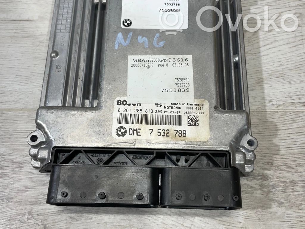 BMW 3 E90 E91 Engine control unit/module 