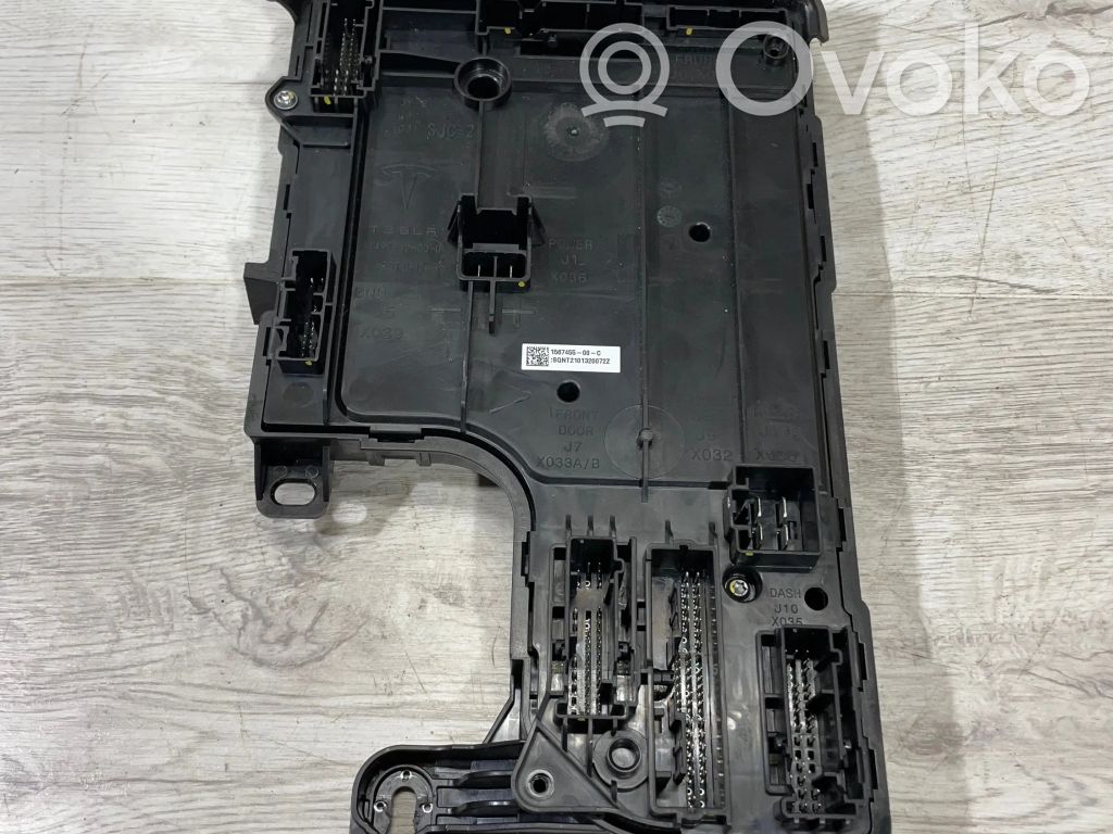 Tesla Model 3 Komforto modulis 