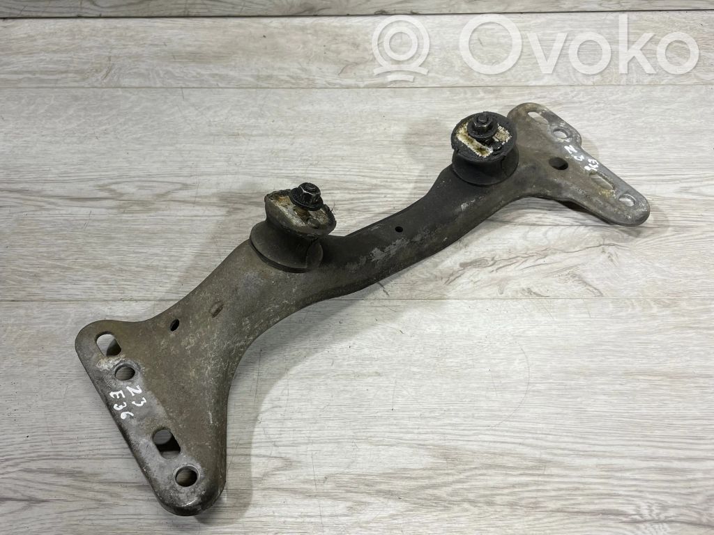 BMW Z3 E36 Gearbox mounting bracket 