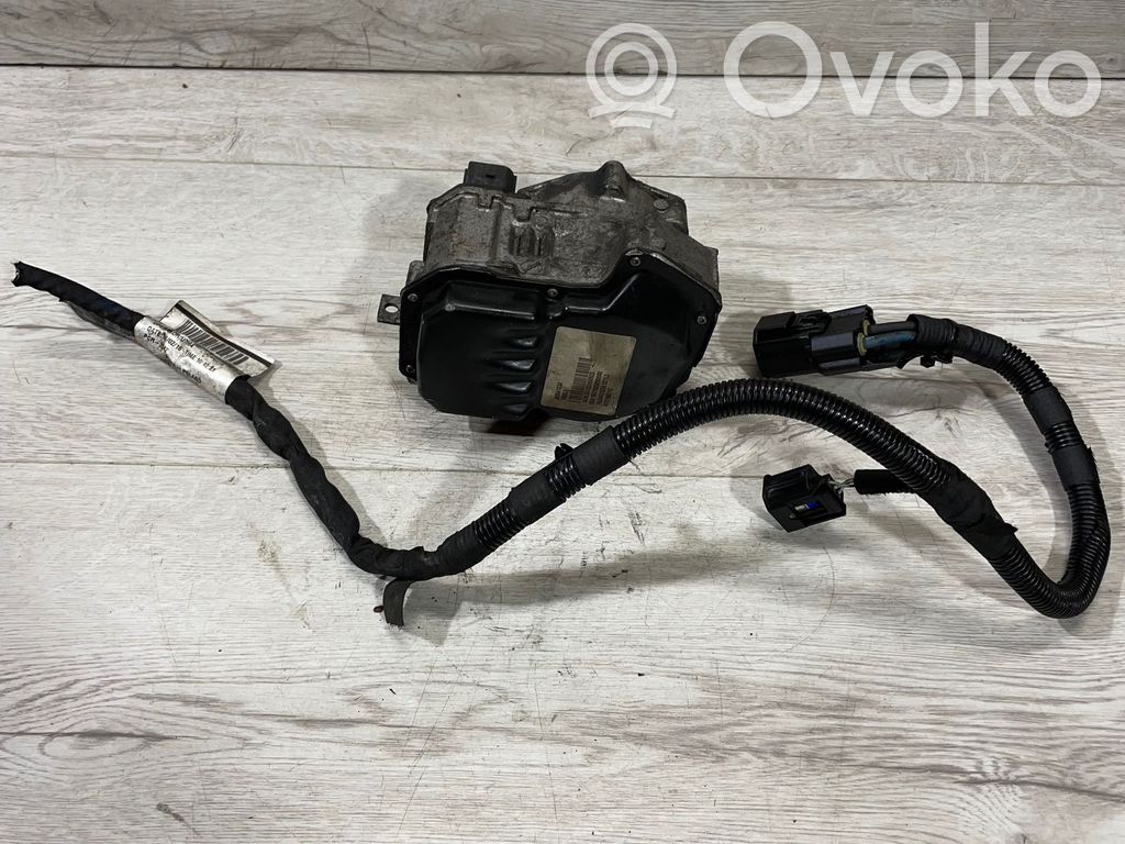 Volvo V40 Stūres statnis 