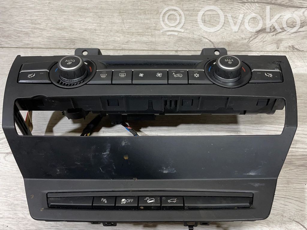 BMW X5M E70 Climate control unit 