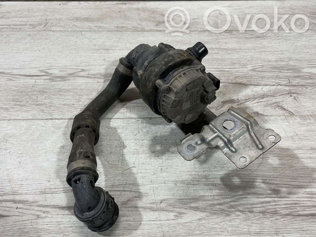 BMW 5 G30 G31 G38 Pompa cyrkulacji / obiegu wody 