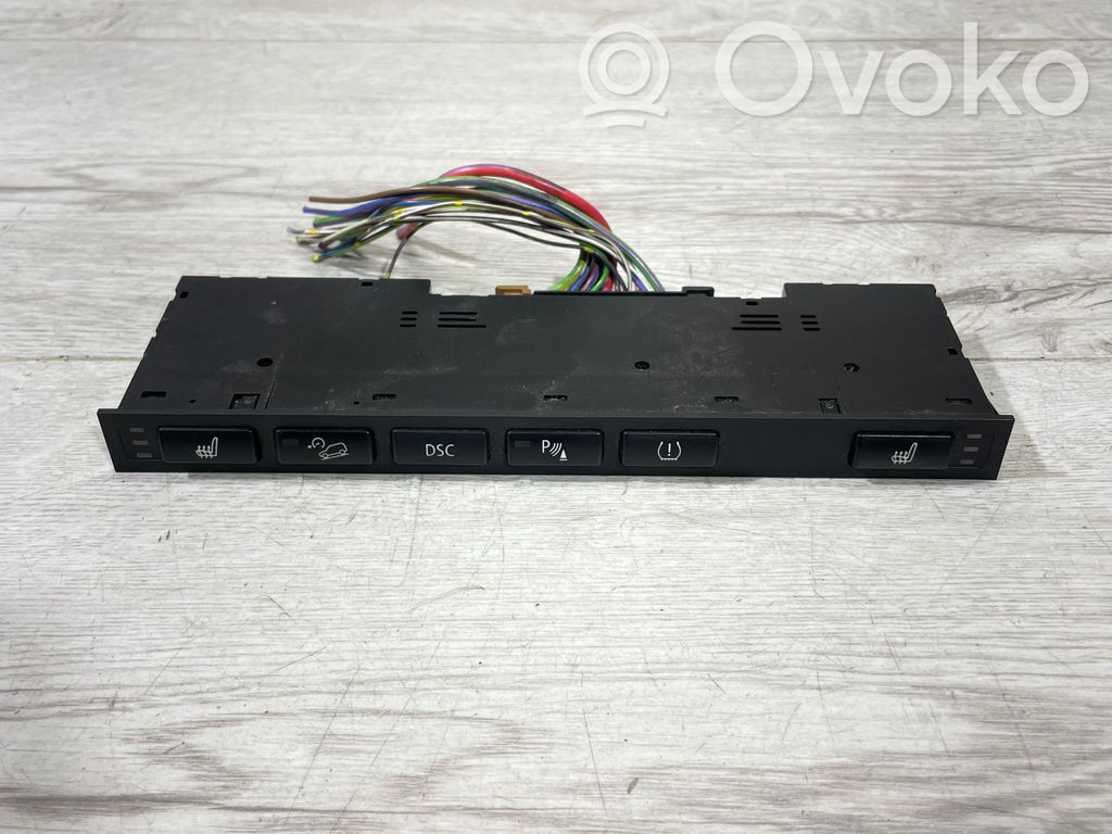 BMW X3 E83 A set of switches 